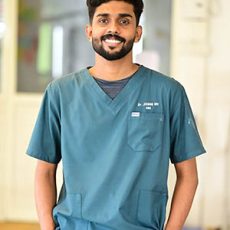 ( Resident Medical Officer)