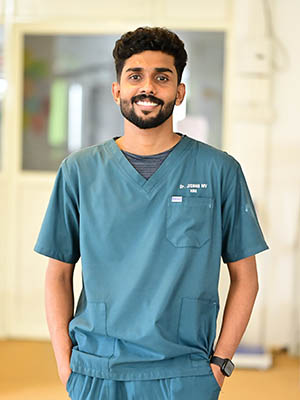 ( Resident Medical Officer)